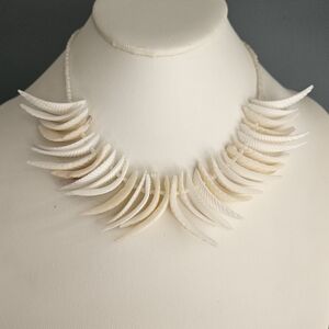 Vintage Seashell Pendant Necklace Beaded Statement Off-white Cream 16"
